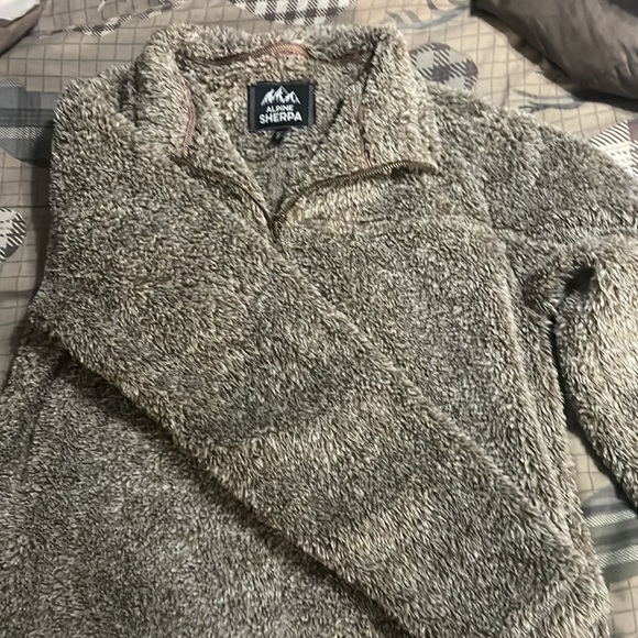 Sherpa pullover - Picture 4 of 4